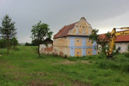 Dokončení terénních úprav červen 2016